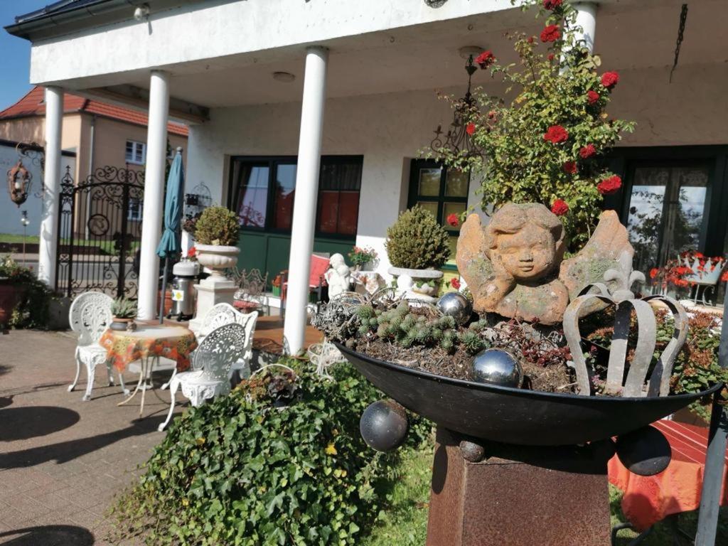 Cafesahne U Pension Dranske Exterior photo